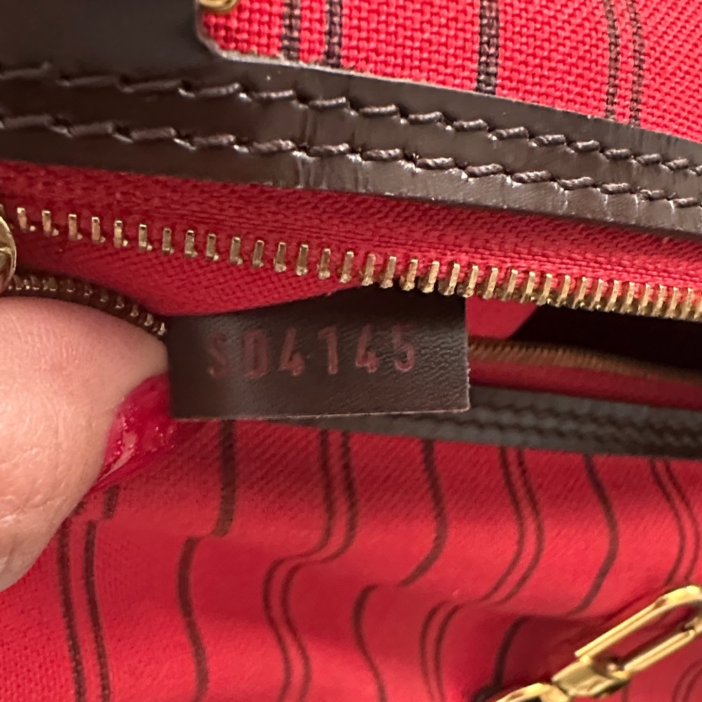 Louis Vuitton Damier Ebene Delightful MM Bag - Picture 4 of 17